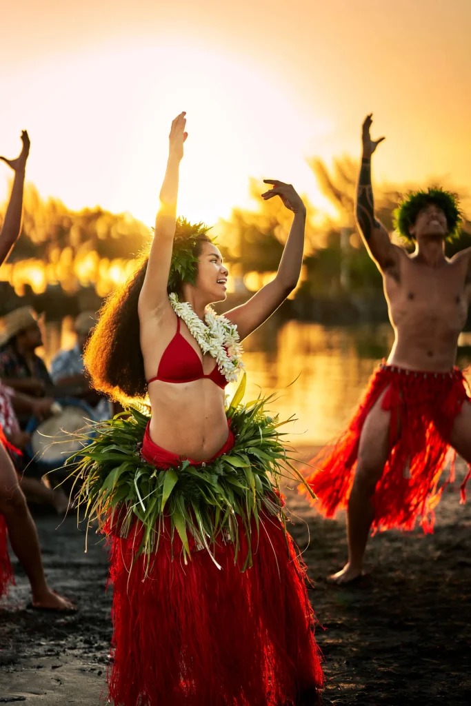 Tahitian dance © Alikaphoto