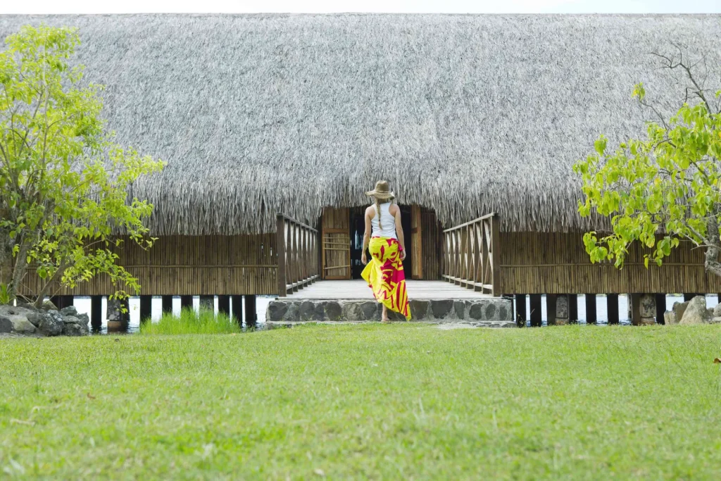 Balade à Huahine © Tahiti Tourisme