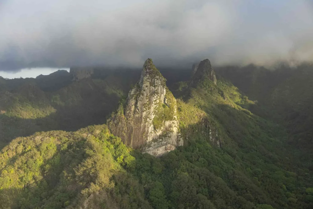 Ua Pou's Poumaka Peak © Grégoire Le Bacon