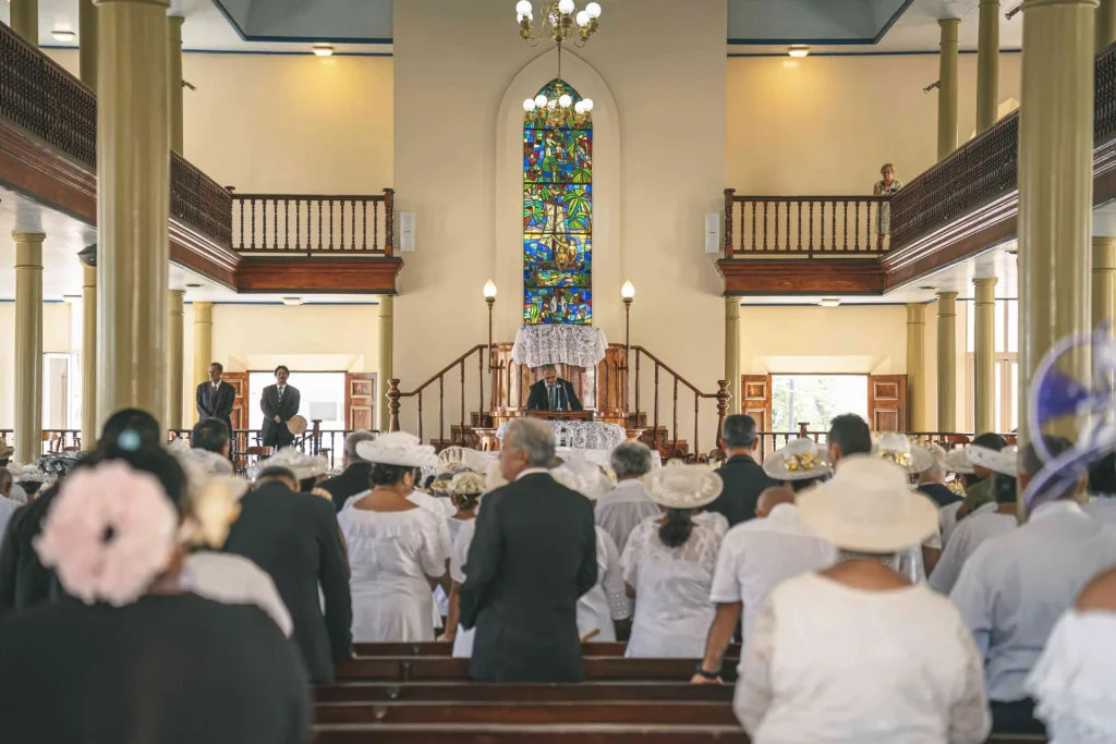 L'intérieur du temple protestant de Papeete ©Overpeek Studio