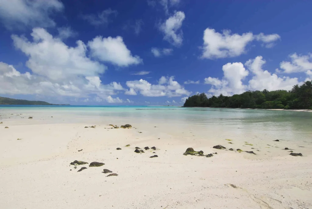 A motu beach in Tubuai © Frédéric Cristol