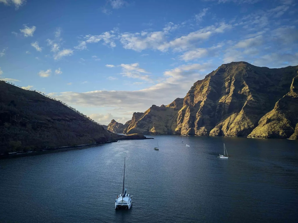 Getting to and around Nuku Hiva © Bertrand Duquenne