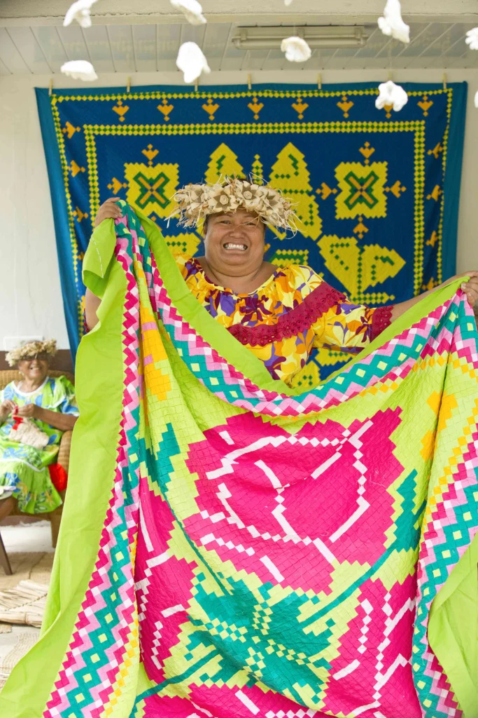 The art of basketry on Rurutu ©Tahiti Tourisme