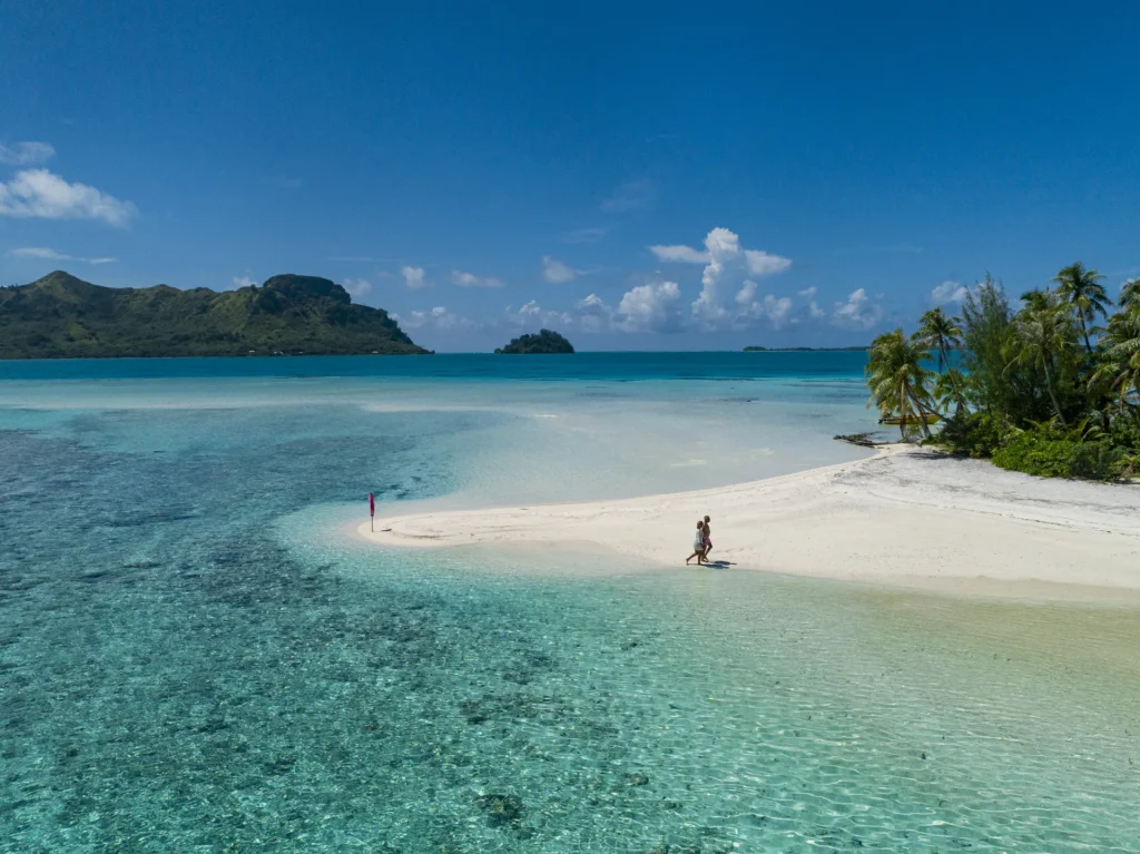 Motu piscine à Raivavae ©_Grégoire Le Bacon _ LionAiles