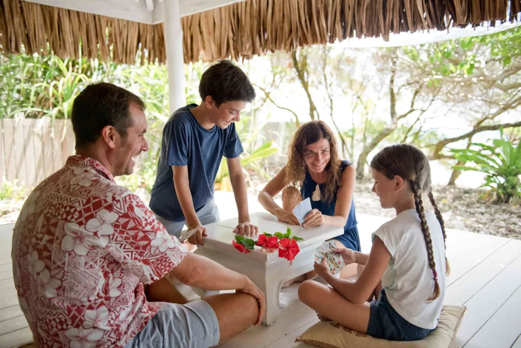 Guesthouse in Rangiroa with a small family © Hélène Havard