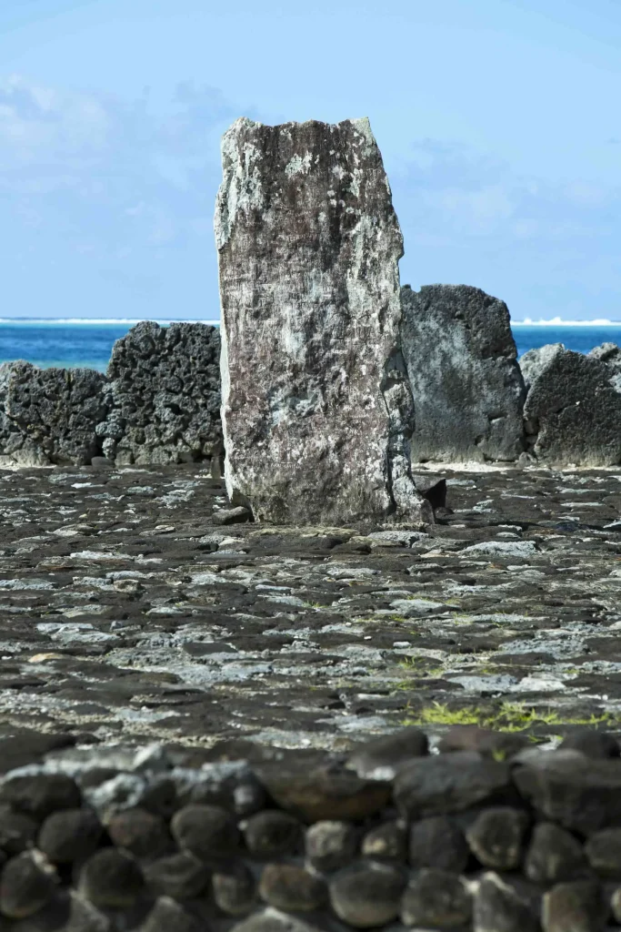 Central stone of the taputapuatea marae on the seaward side of Raiatea © Tahiti Tourisme