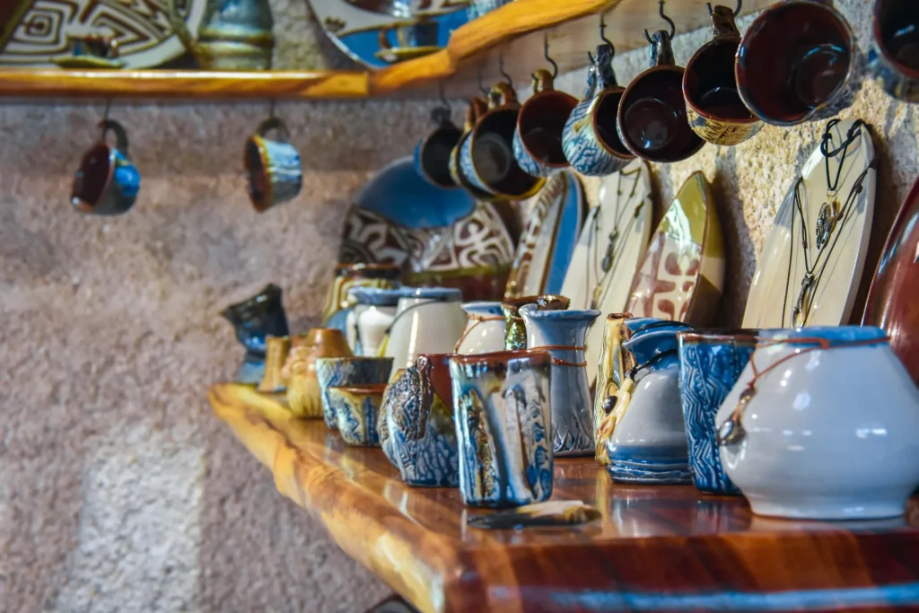 Pottery from a pearl farm in Huahine