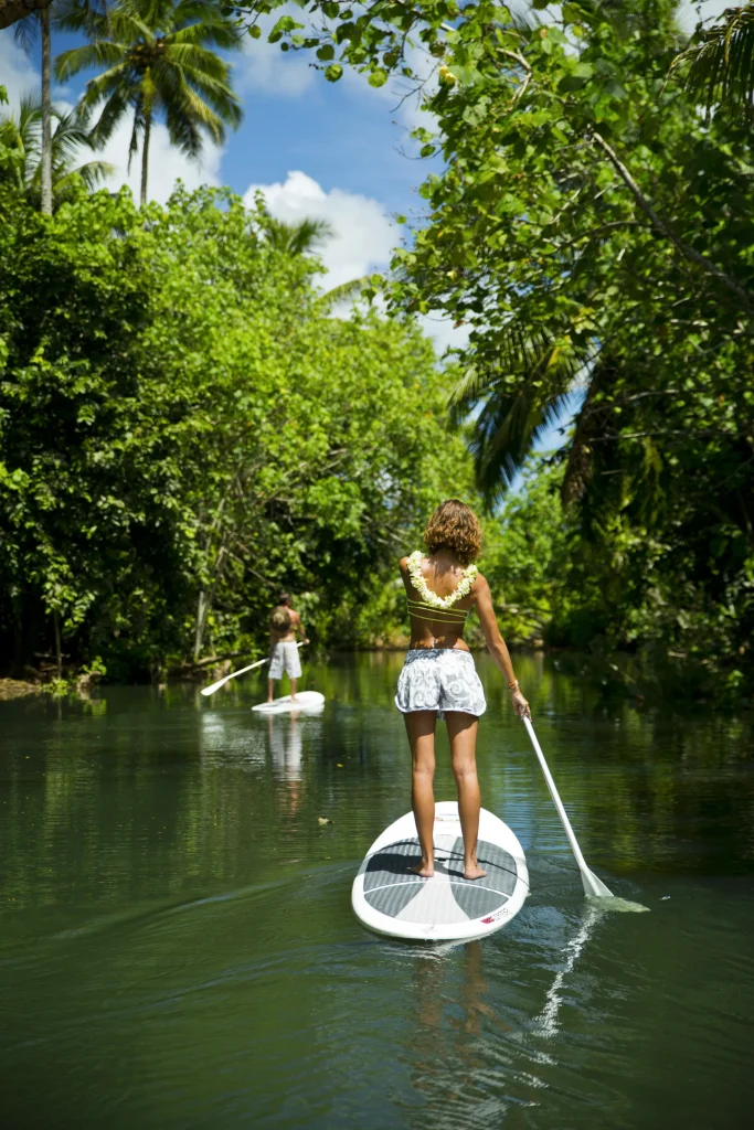 Raiatea, the only navigable river in Tahiti Et Ses Îles © Tahiti Tourisme