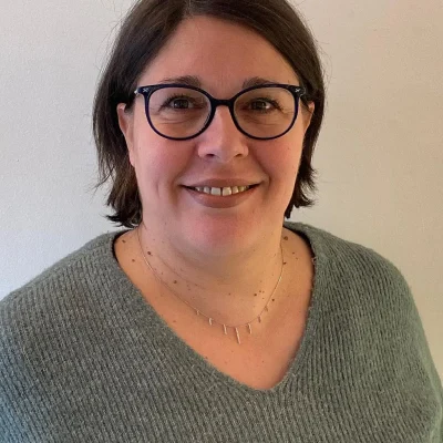 Philbée Julie
