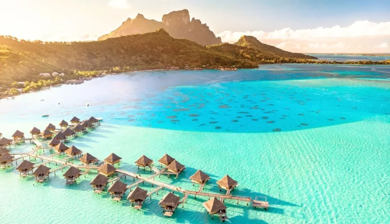 Polynésie Prestige : 5 Îles de Rêve en 18 Jours – Luxe, Plages & Immersion Culturelle
