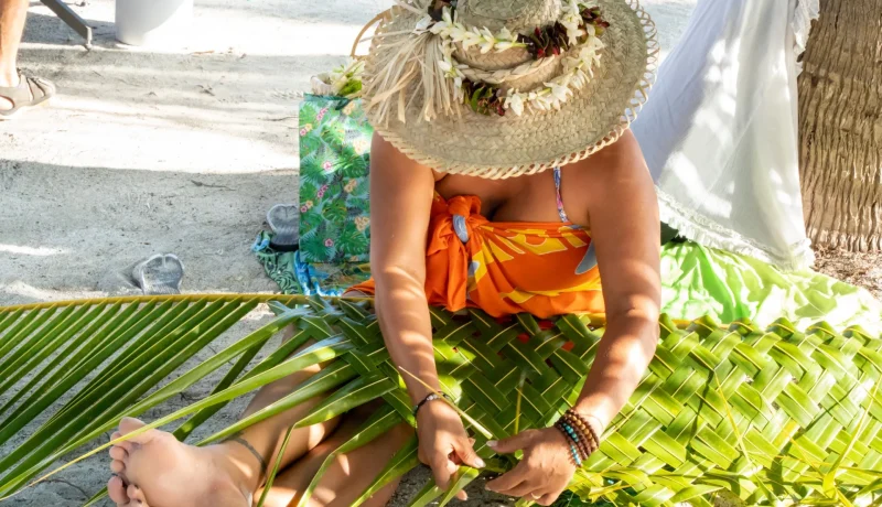 VIVRE A LA POLYNESIENNE : voyage complet avec expériences authentiques à la rencontre des locaux