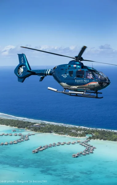 Tour en hélicoptère à Bora Bora © Grégoire Le Bacon Tahiti Nui Helicopters