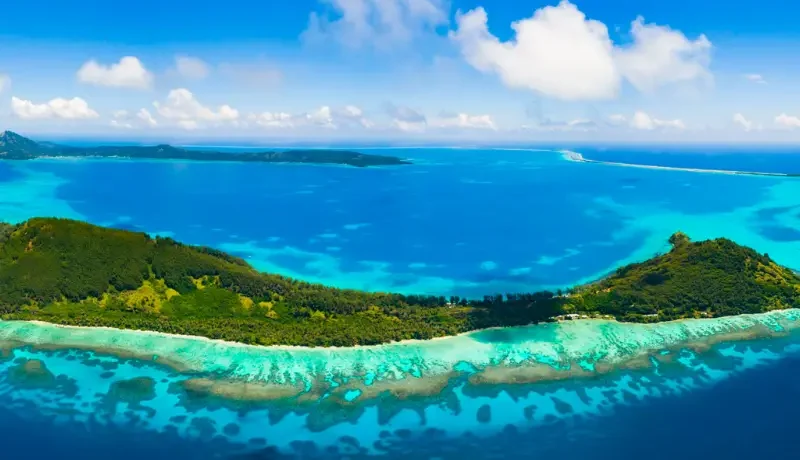 Combiné terre et mer des Îles de la Société aux Tuamotu