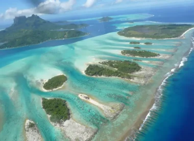 Combiné terre et mer des Îles de la Société aux Tuamotu
