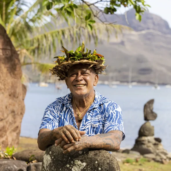 Guide local aux Marquises © Grégoire Le Bacon