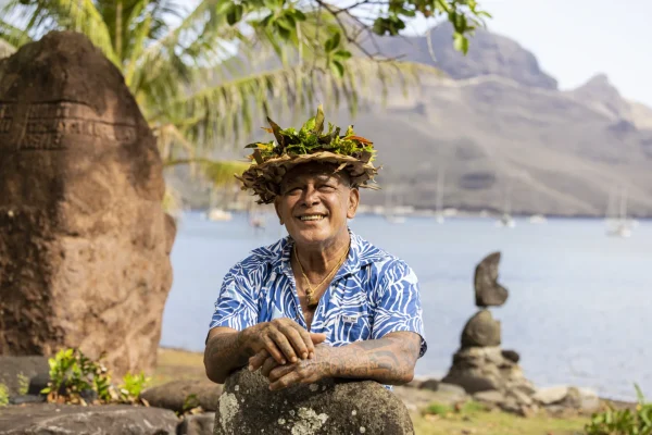 Guide local aux Marquises © Grégoire Le Bacon