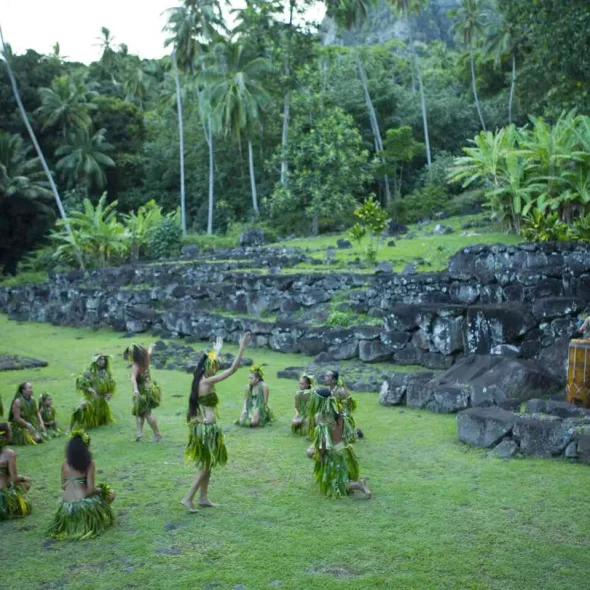 Marae de Upeke à Hiva Oa © Tahiti Tourisme