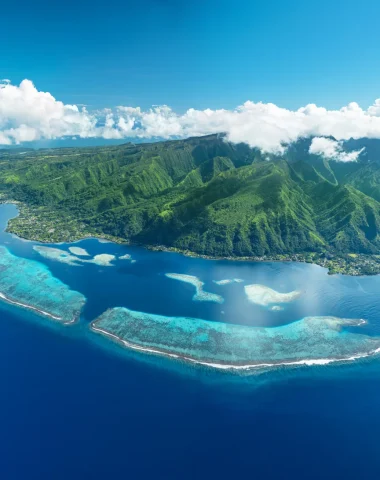 Tahiti vue du ciel © Grégoire Le Bacon _ LionAiles