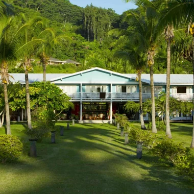 Les jardins du Raiatea Lodge © Tahiti Tourisme